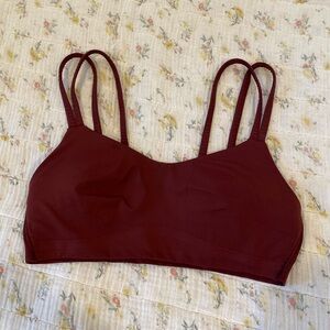 LULULEMON - Merlot like a cloud sports bra